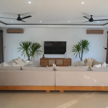 Admire Villa - A Luxury Private Villa With Pool Legian Buitenkant foto