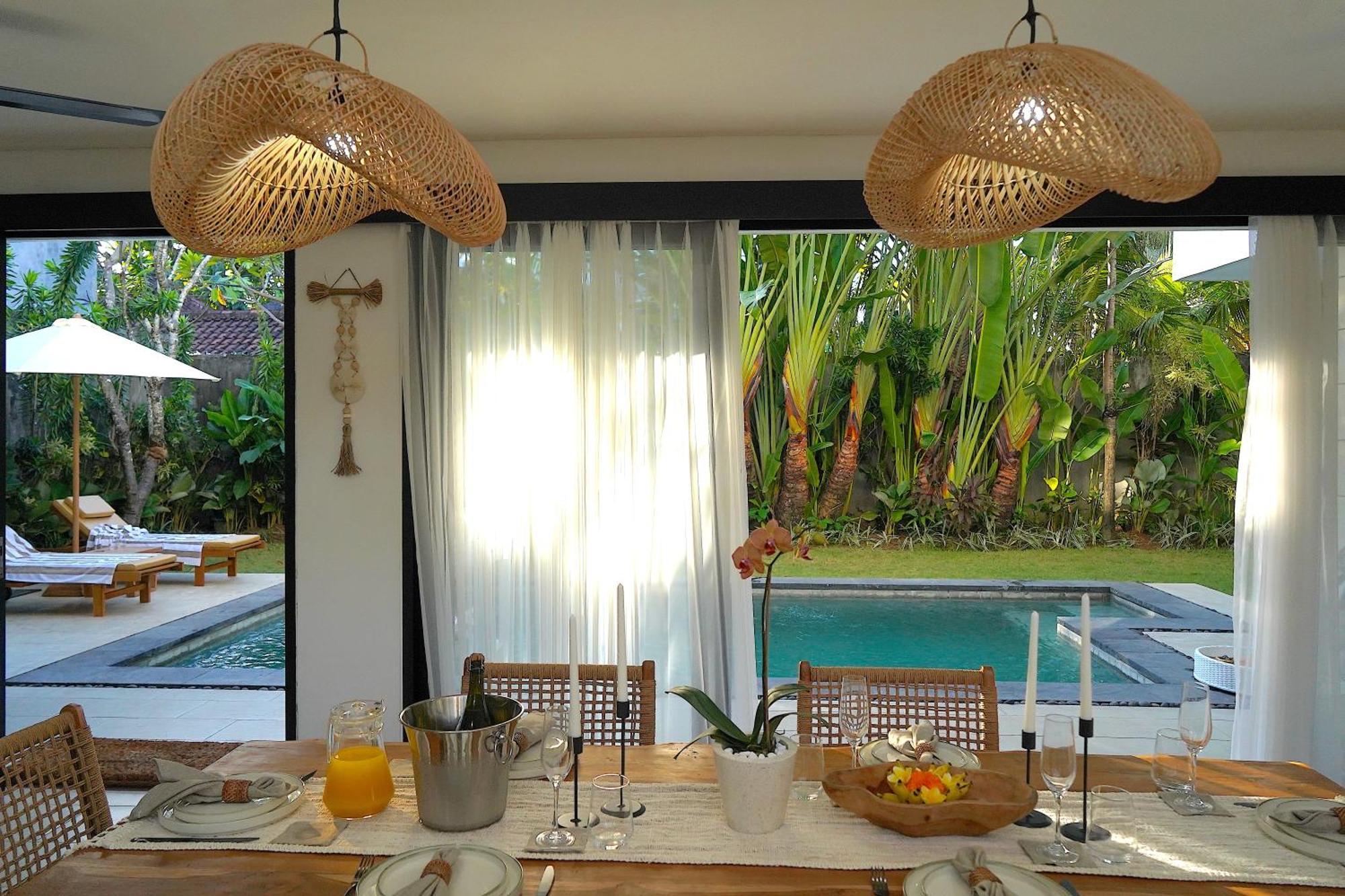Villa Admire - A Luxury Private With Pool Legian